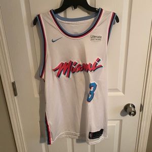 Dwyane Wade Heat Jersey